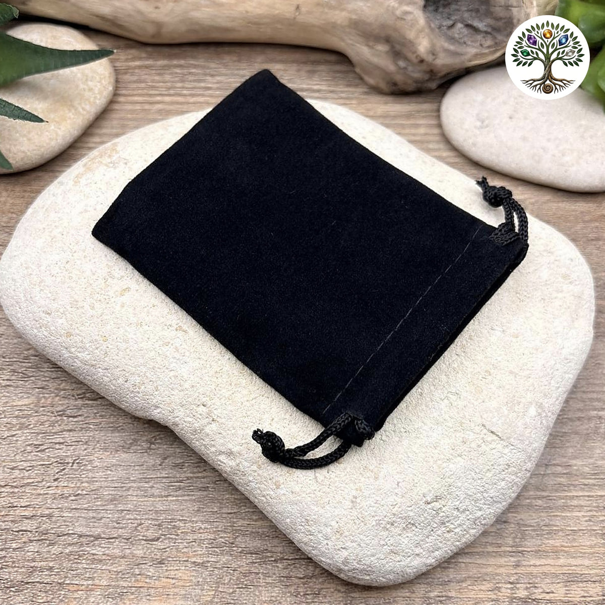 Pochette en velours noir 7 x 9 cm