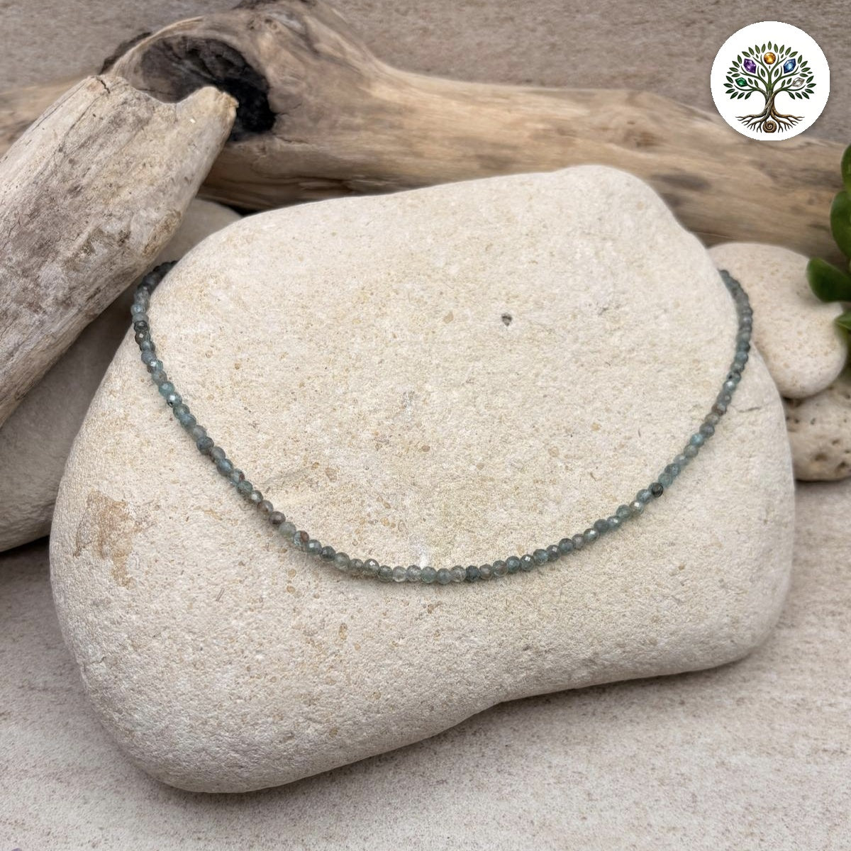 Collier perles facettées - Apatite (3mm)